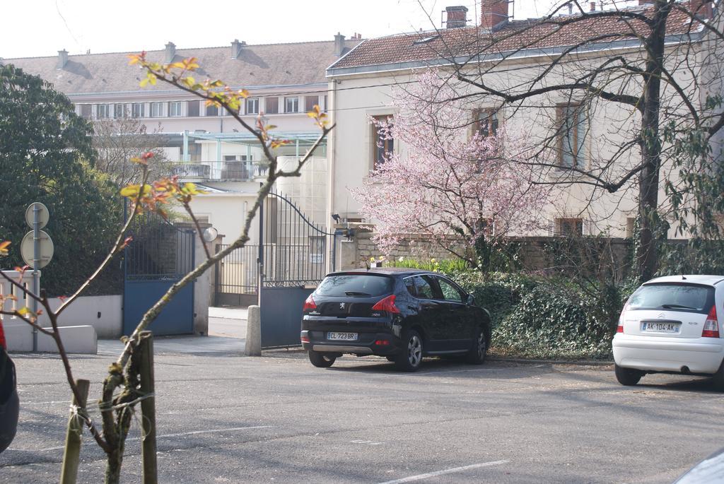 Appartement Le Louvre Dijon Ngoại thất bức ảnh